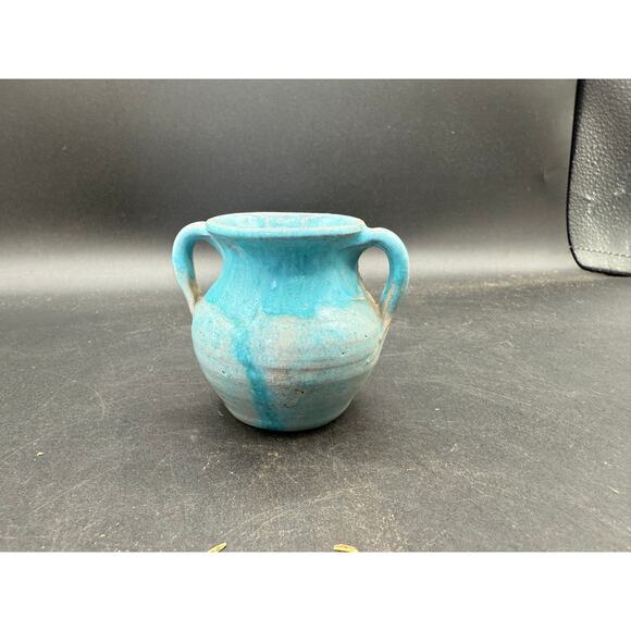 Vintage Small Blue Pottery Vase - good condition - Picture 1 of 8